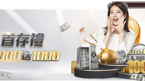 梅西帽子戏法惊艳，美如画射门围观众，成敌方“偶像”追逐者